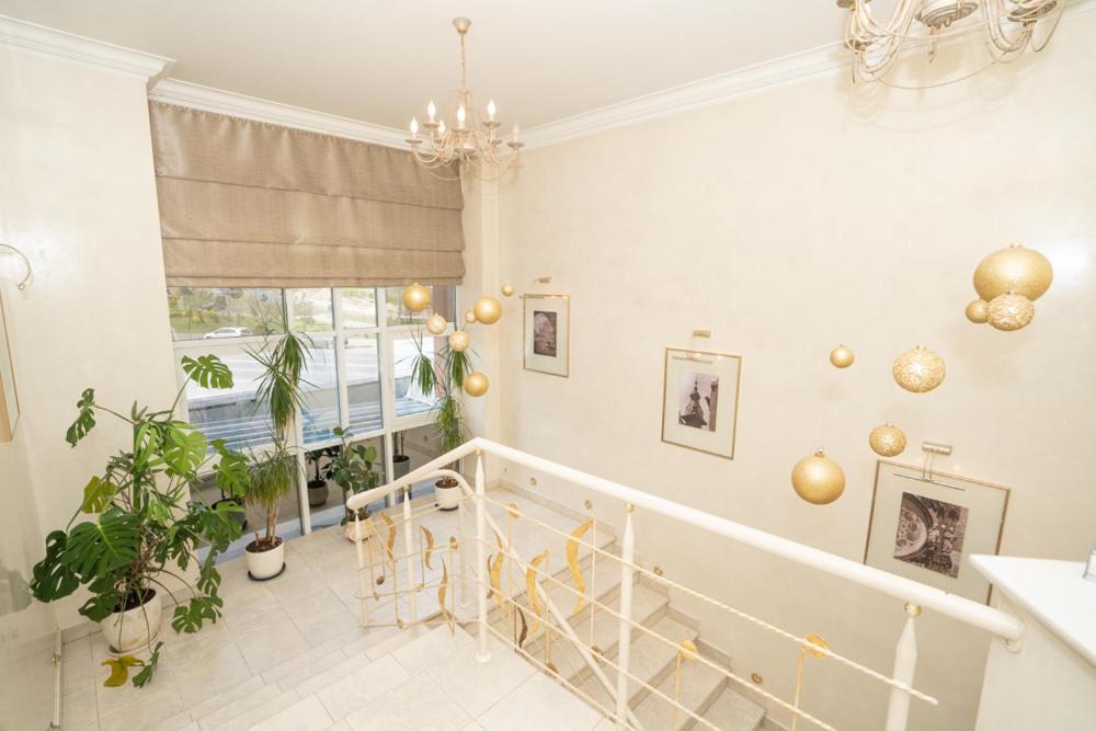 Hotel Piano Kiev Exterior foto